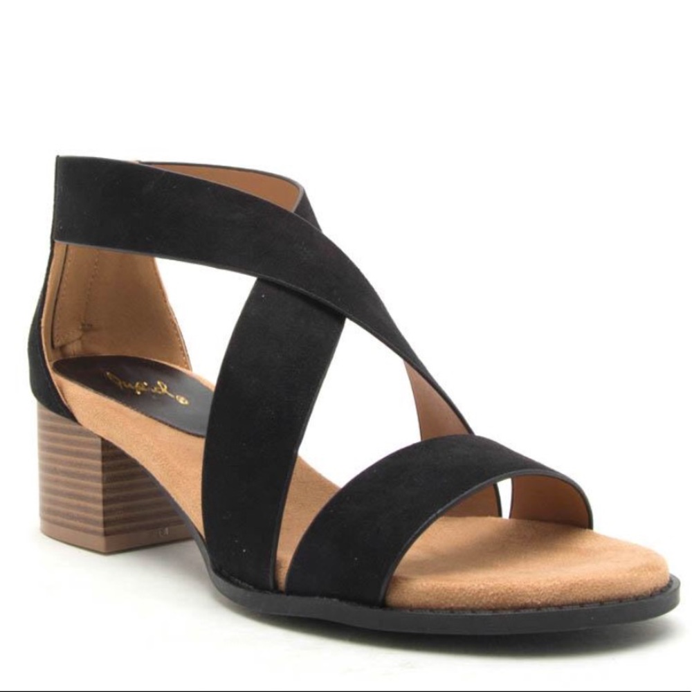 Qupid Doria Black Sued Criss Cross Low comfort Heel - Picture 1 of 8